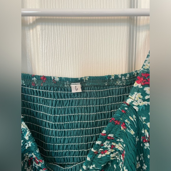 Green floral dress layered w/sheer sleeves size L worn once - Picture 5 of 7
